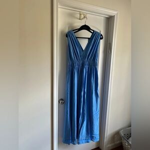 Blue V-Neck Sleeveless Women's Dress